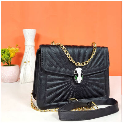 كروس كوبرا بوكس اسود